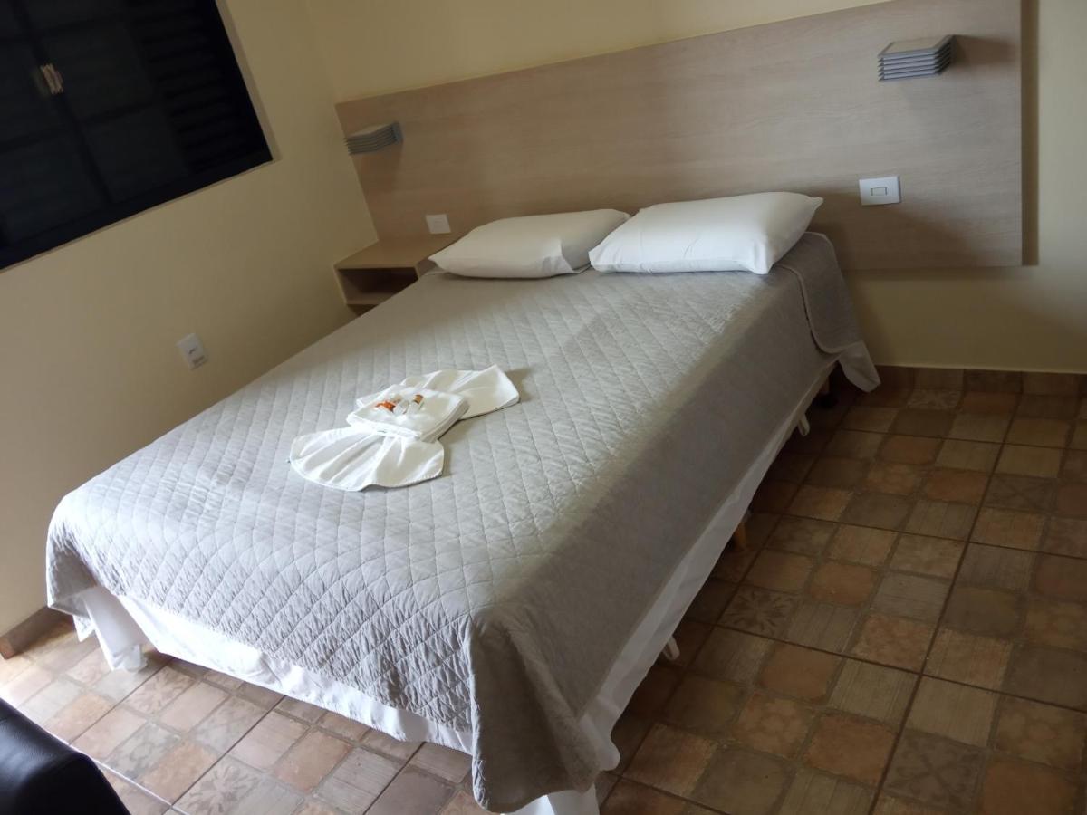 Hotel Pousada Farol De Alexandria Ltd - Me Candido Mota Zewnętrze zdjęcie